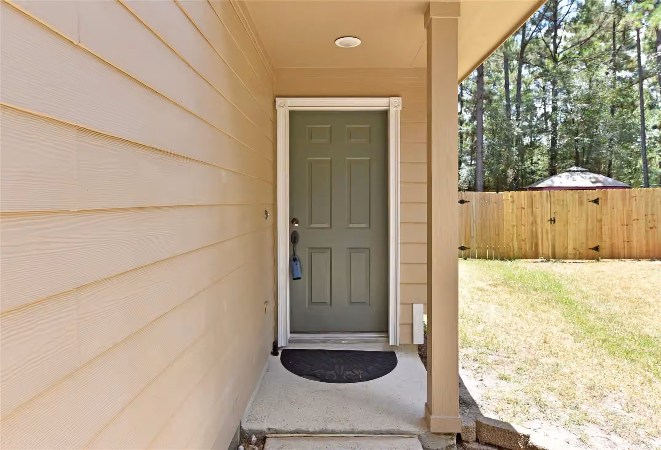 Photo 2 of 30 Peachridge Place, The Woodlands, TX