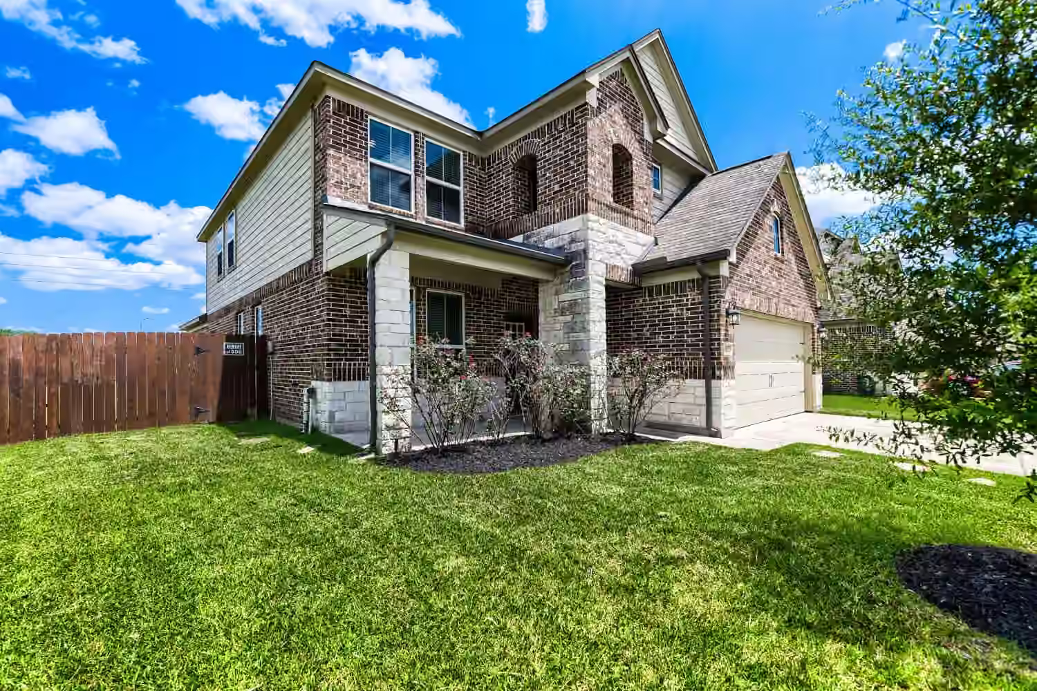 Photo 2 of 4307 Greeley Lane, Rosenberg, TX