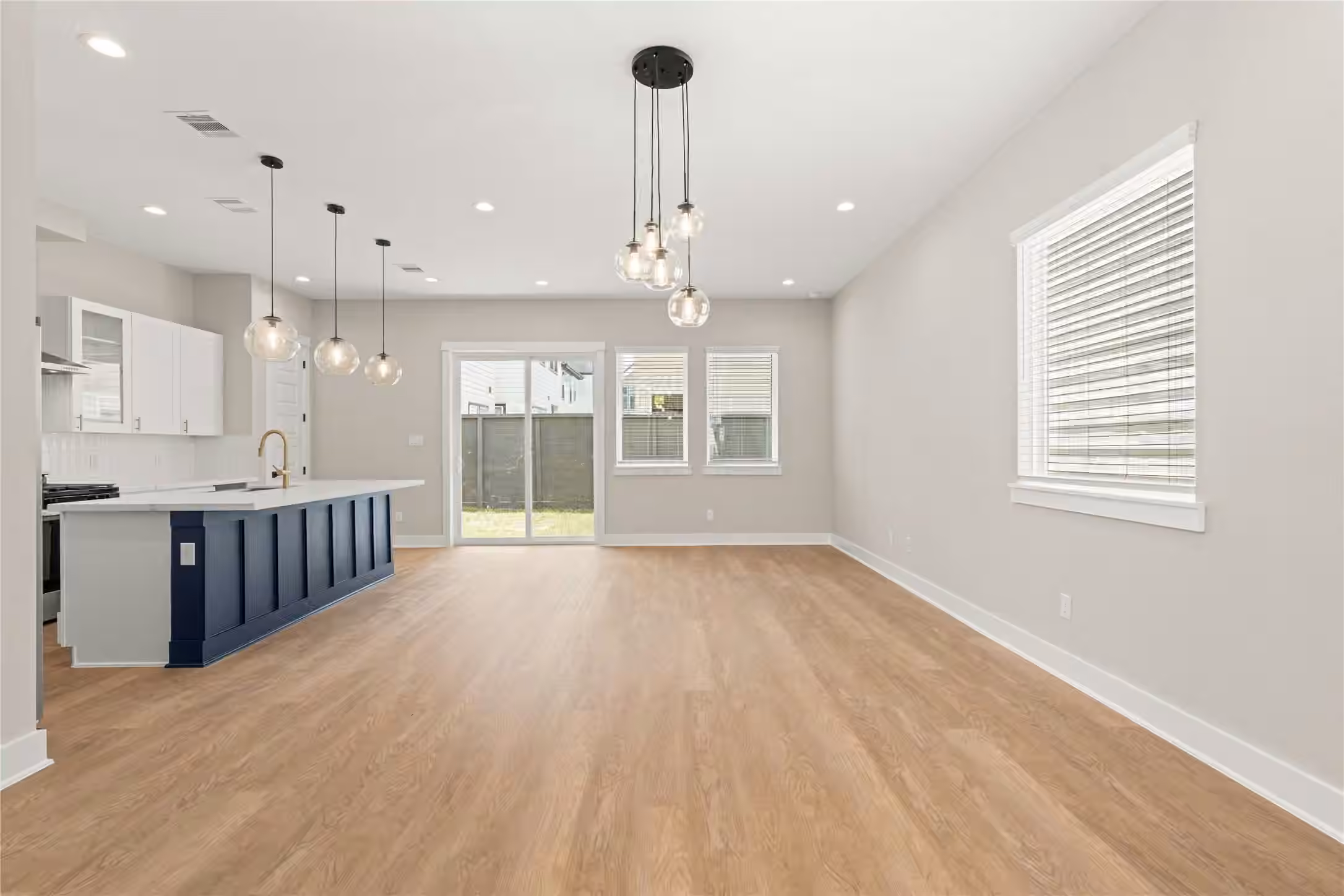 Photo 6 of 5925 Wheatley Lane, Houston, TX