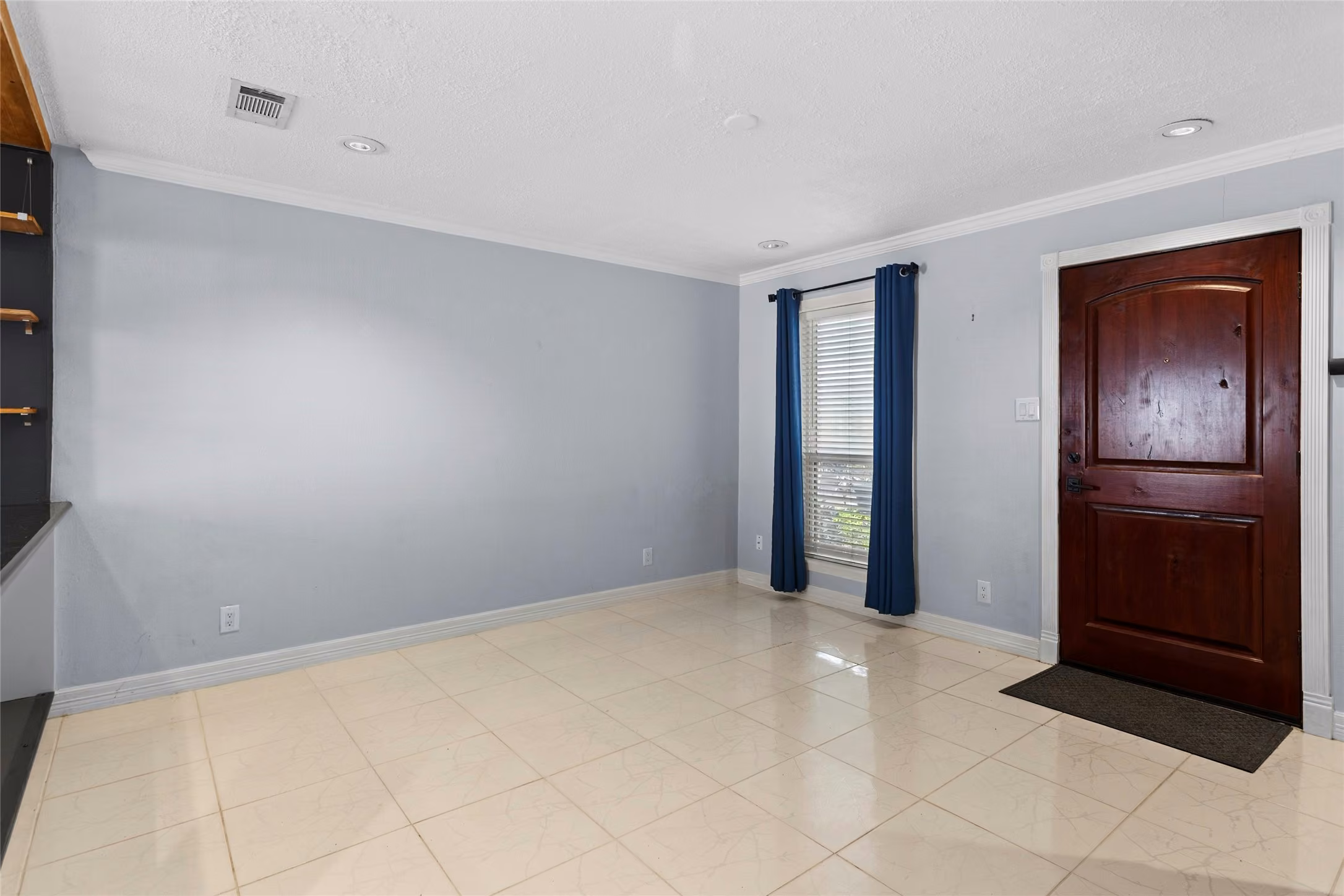 Photo 7 of 1205 Autrey Street 13, Houston, TX