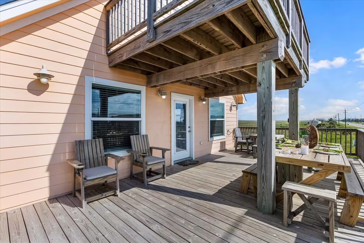 Photo 4 of 2301 Blue Water Highway, Surfside Beach, TX