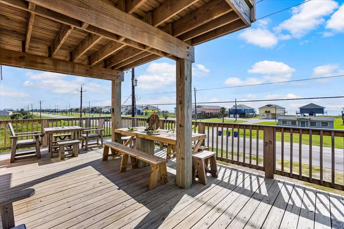 Photo 5 of 2301 Blue Water Highway, Surfside Beach, TX