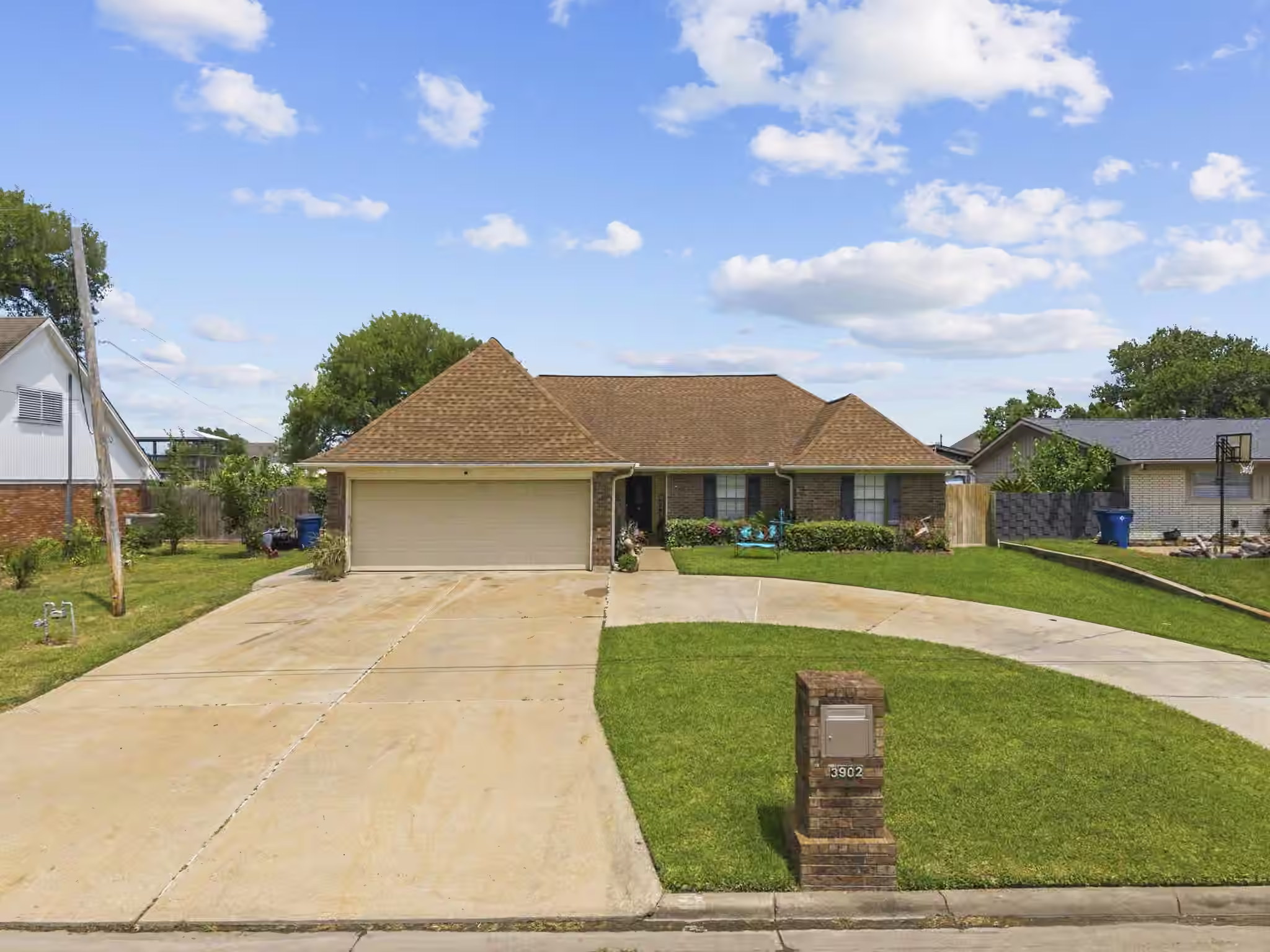 Photo 3 of 3902 18th Street N, Texas City, TX