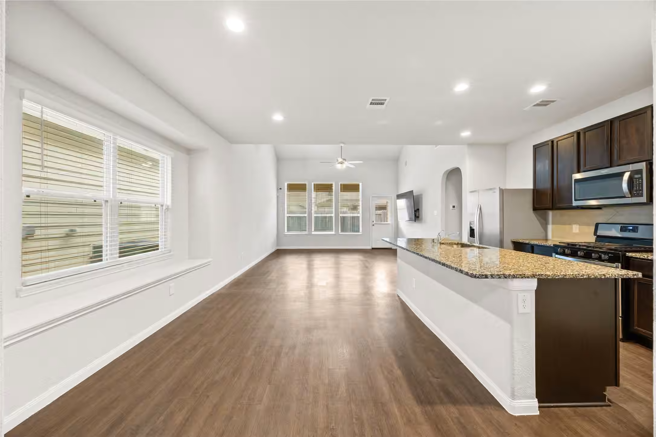 Photo 6 of 17514 Cuthbert Street, Humble, TX