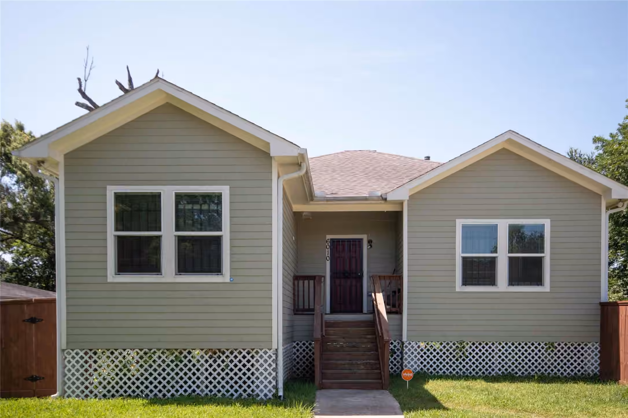 Photo of 6010 Lyndhurst Drive, Houston, TX 77033