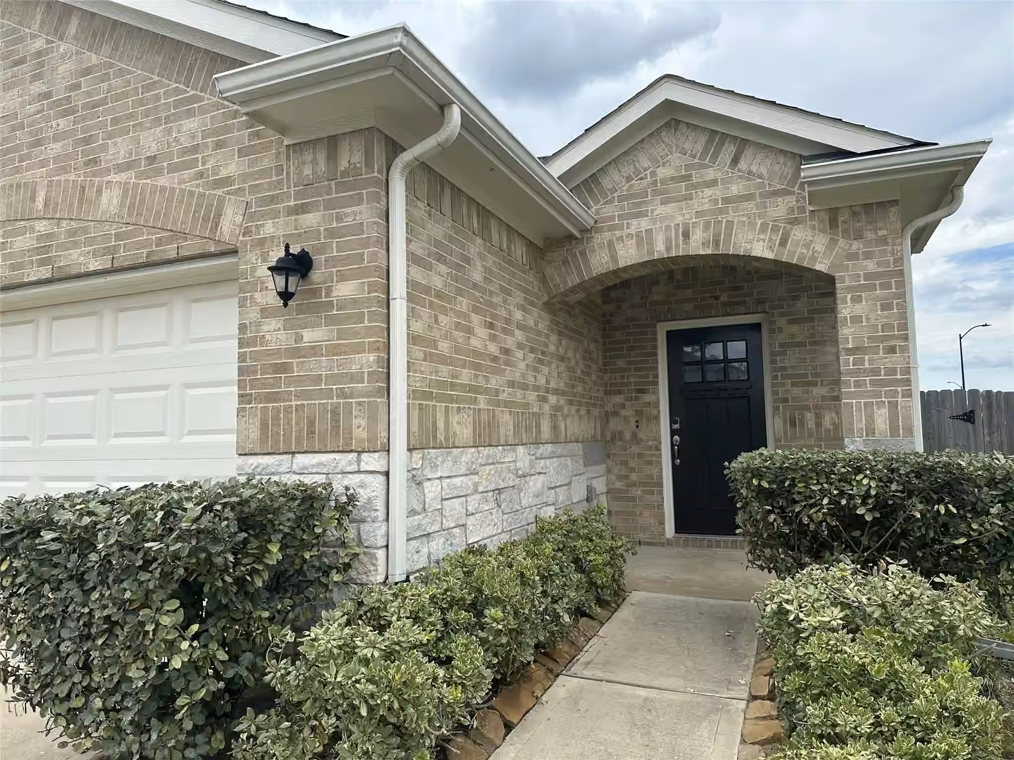 Photo 3 of 5739 Tabula Rasa Drive, Katy, TX