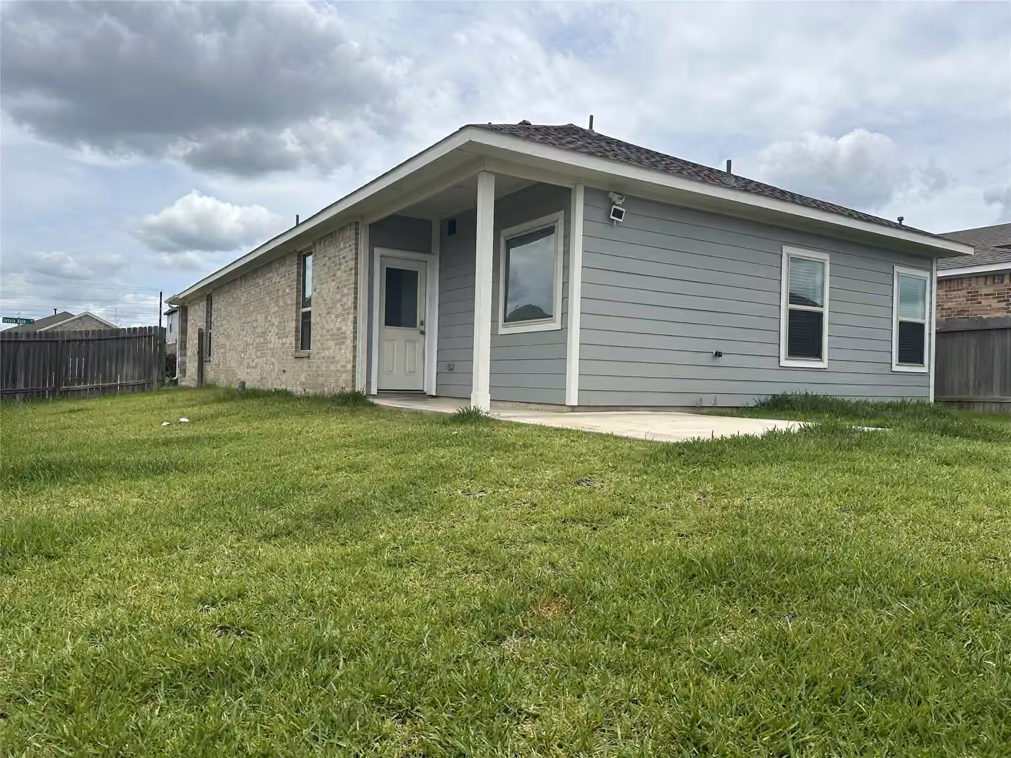 Photo 4 of 5739 Tabula Rasa Drive, Katy, TX