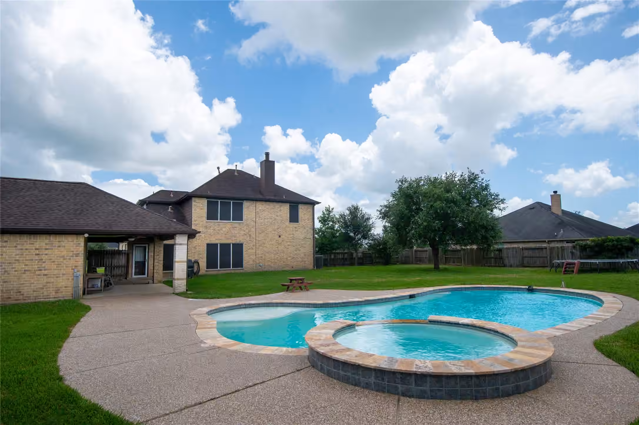 Photo 4 of 11206 Aaron Way, Needville, TX