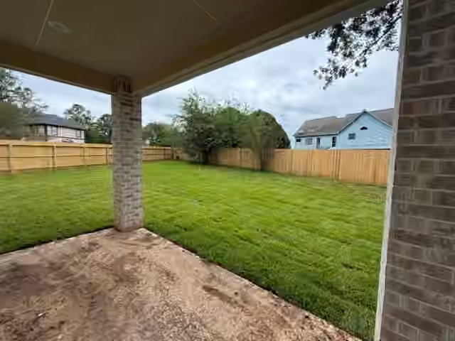 Photo 5 of 622 Pine View Circle, Montgomery, TX