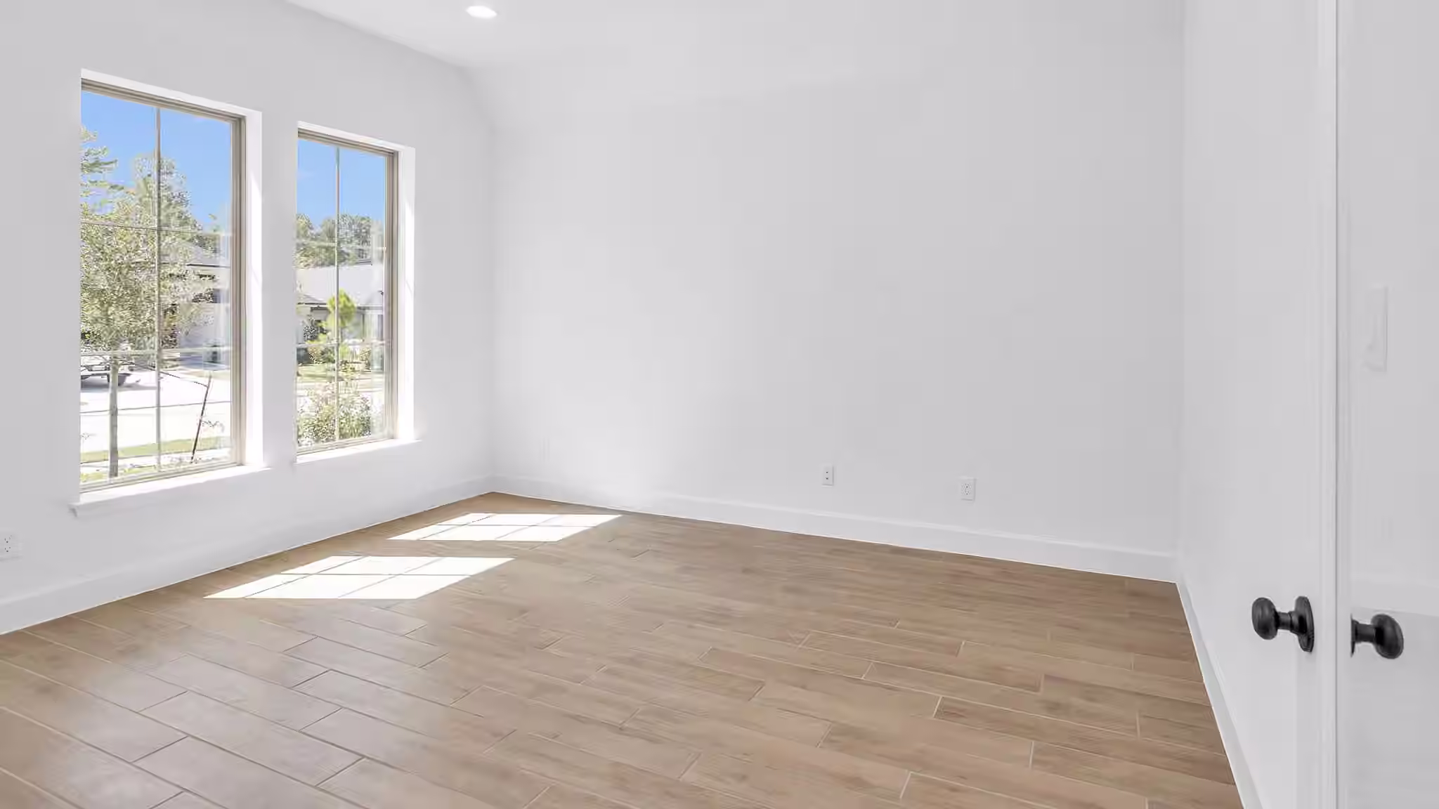 Photo 5 of 29859 Amber Brook Drive, Magnolia, TX