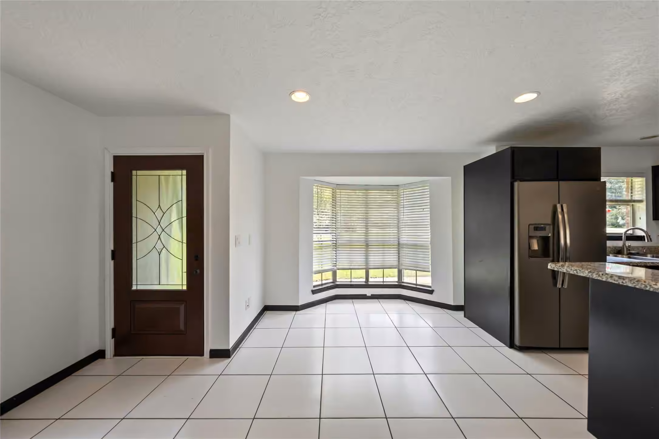 Photo 4 of 507 Magnolia Bend, Roman Forest, TX