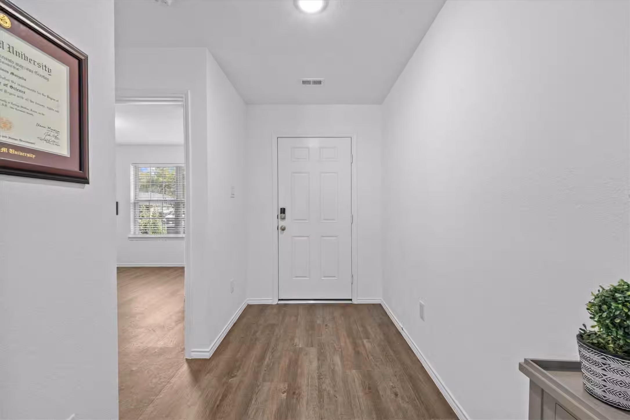 Photo 6 of 2129 Cedar Way Drive, Conroe, TX