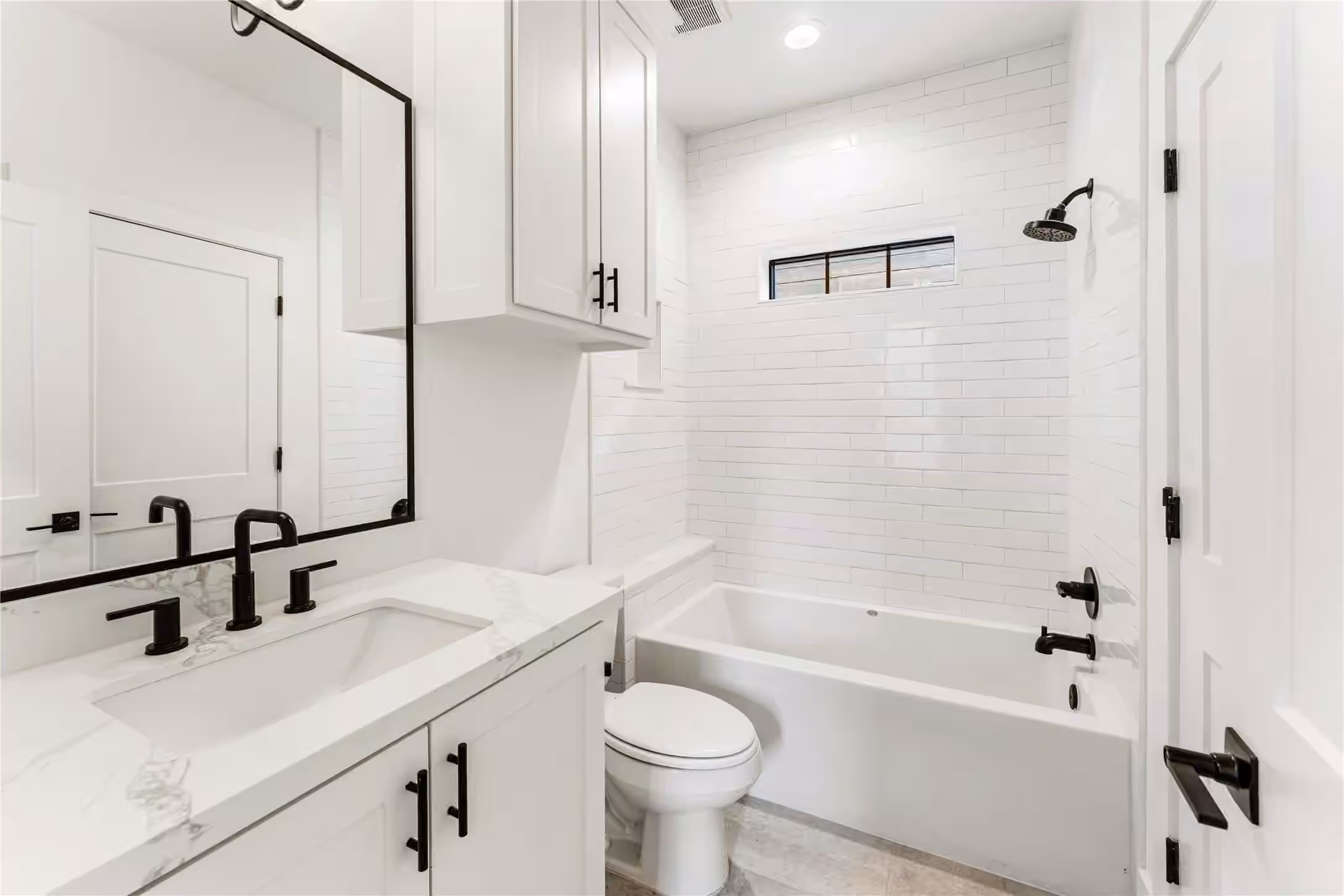 Photo 4 of 517 E 4th Street, Houston, TX
