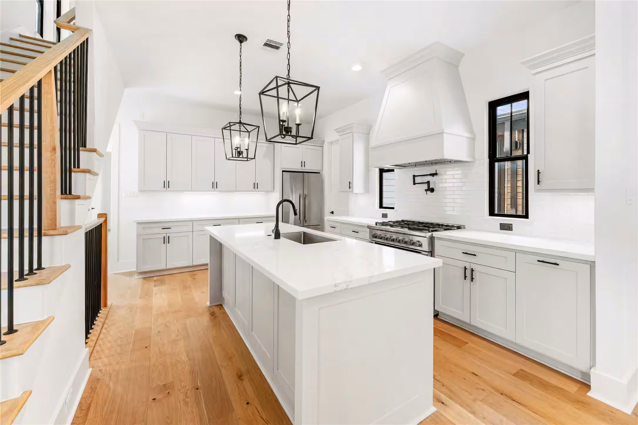 Photo 6 of 517 E 4th Street, Houston, TX