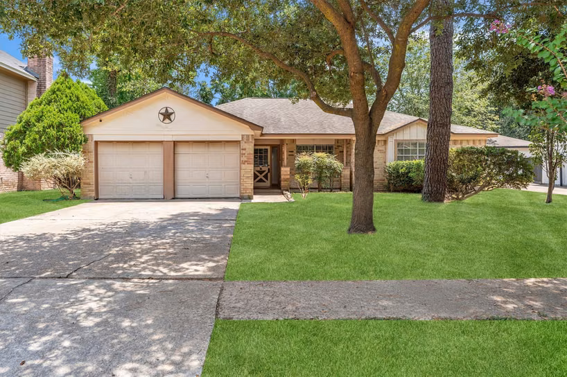 Photo of 6903 River Mill Drive, Spring, TX