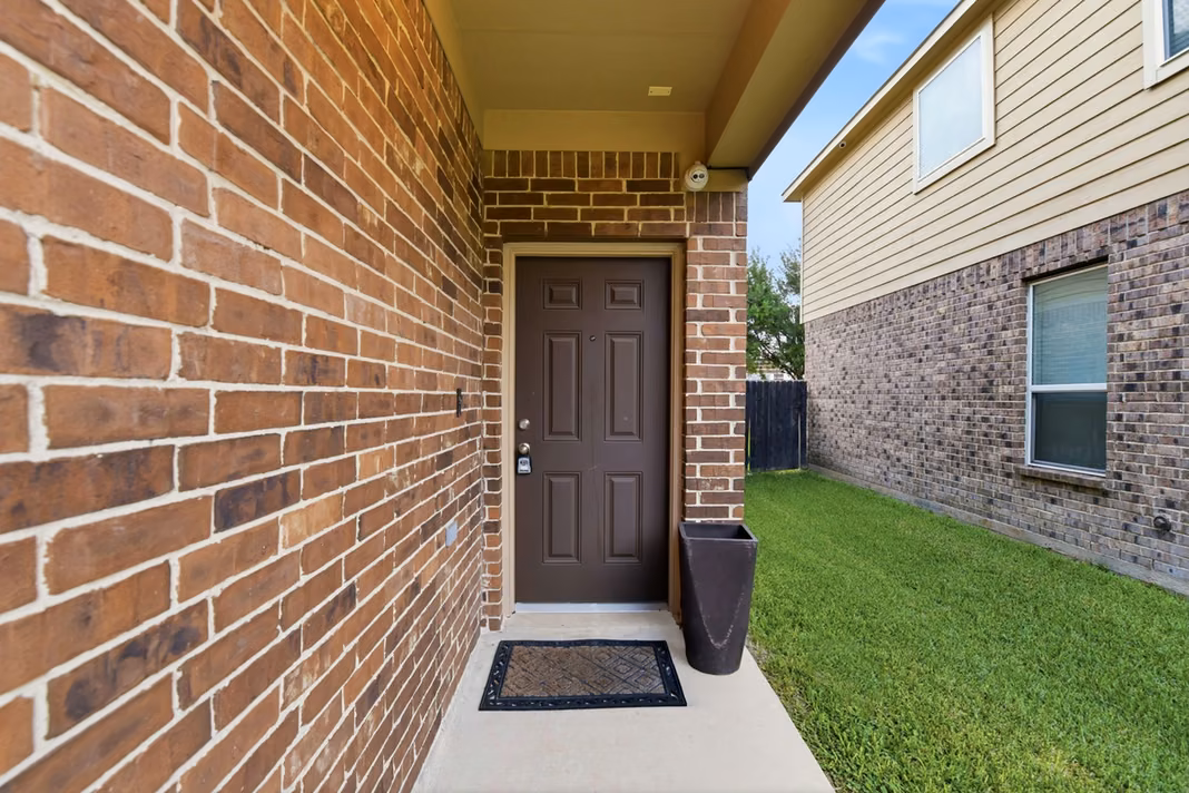 Photo 5 of 12219 Urban Trees Way, Humble, TX