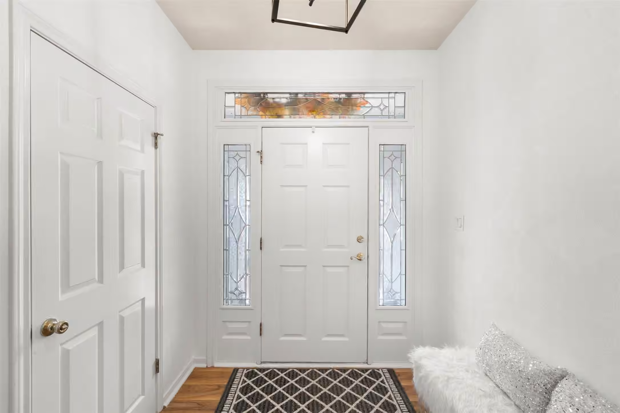 Photo 5 of 104 N Hickory Lane, Columbus, TX