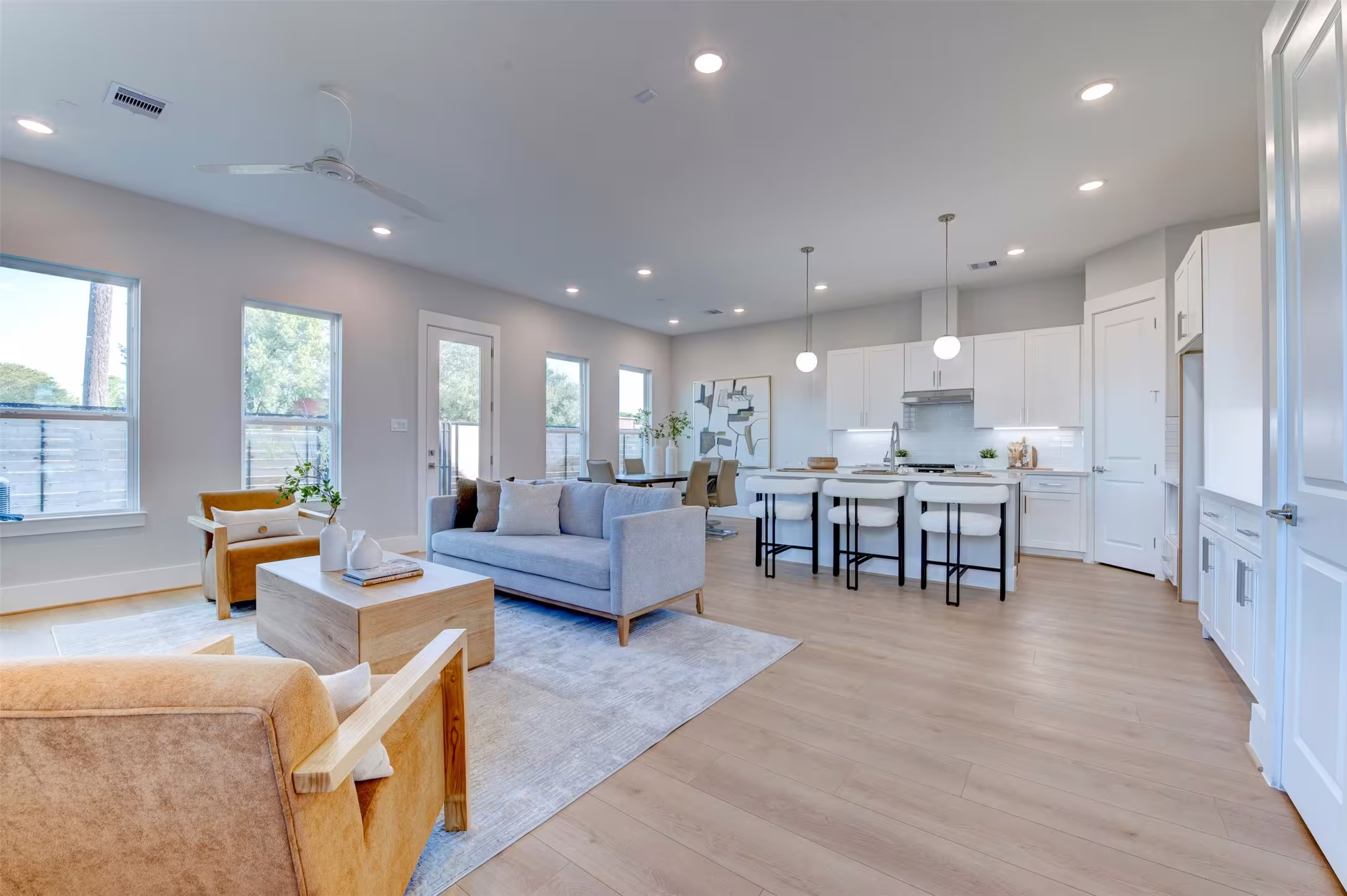 Photo of 5128 Rosslyn Road, Houston, TX 77018