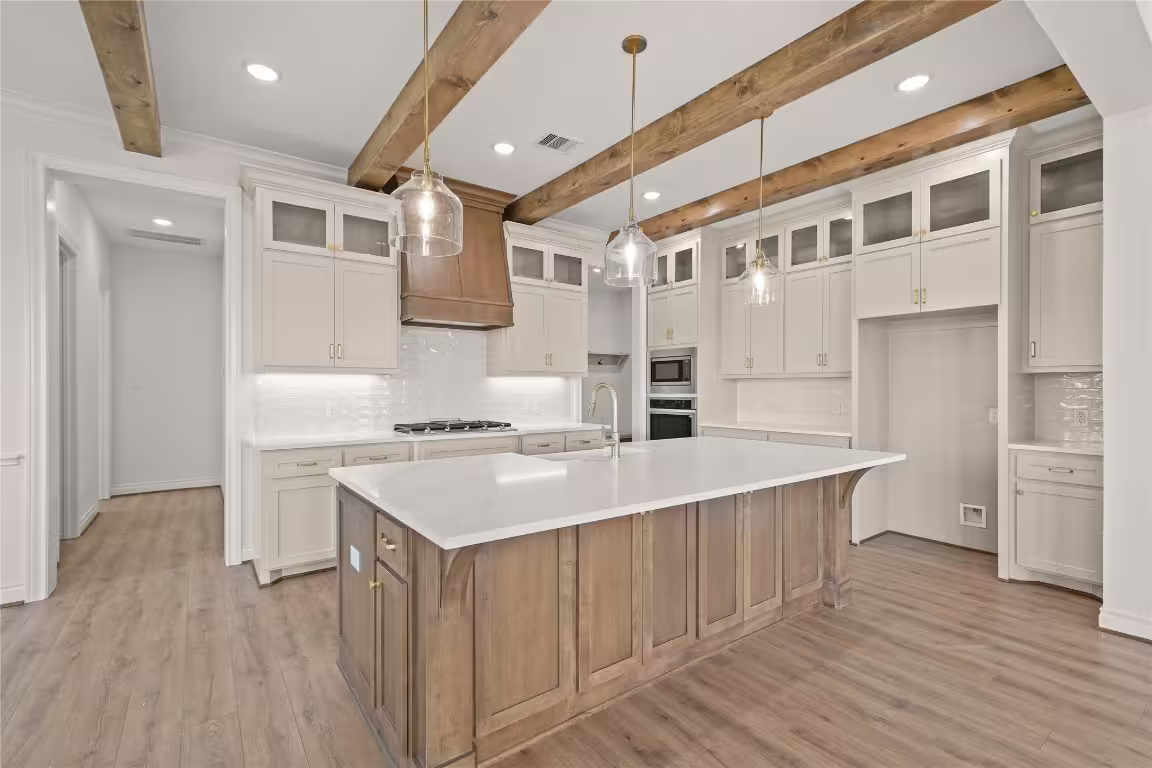 Photo 6 of 13107 Willow Drive, Needville, TX