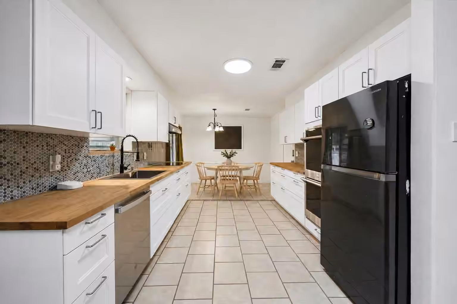 Photo 4 of 15919 Boatswain Court, Crosby, TX