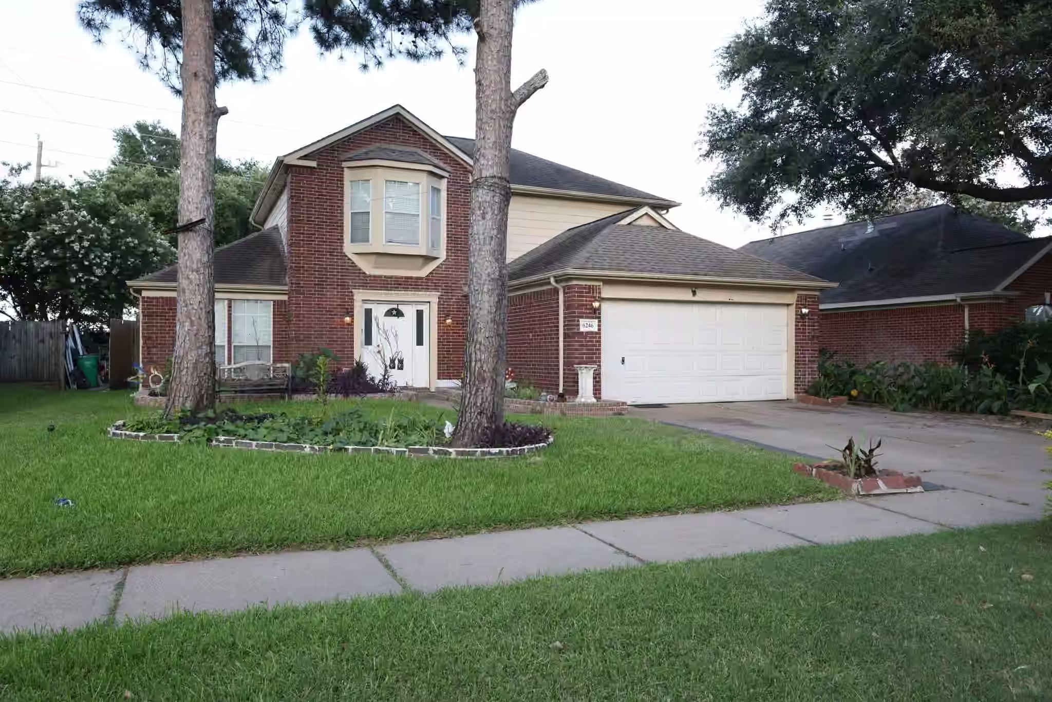 Photo 4 of 6246 Billinsgate Drive, Katy, TX