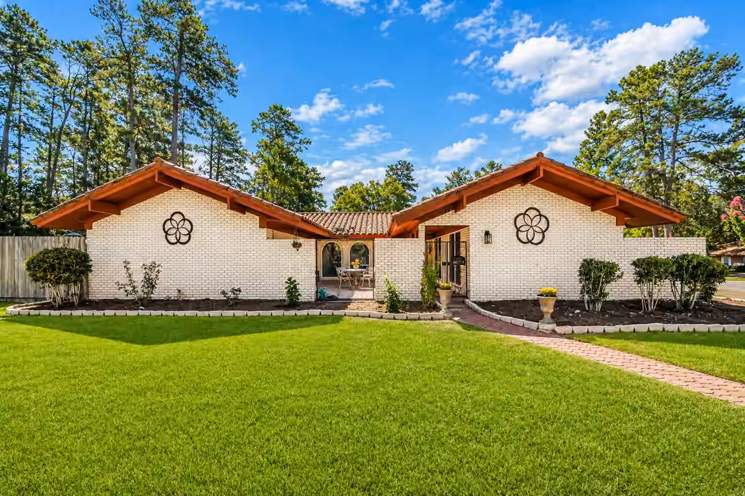 Photo of 142 Wall Street, Cleveland, TX 77327
