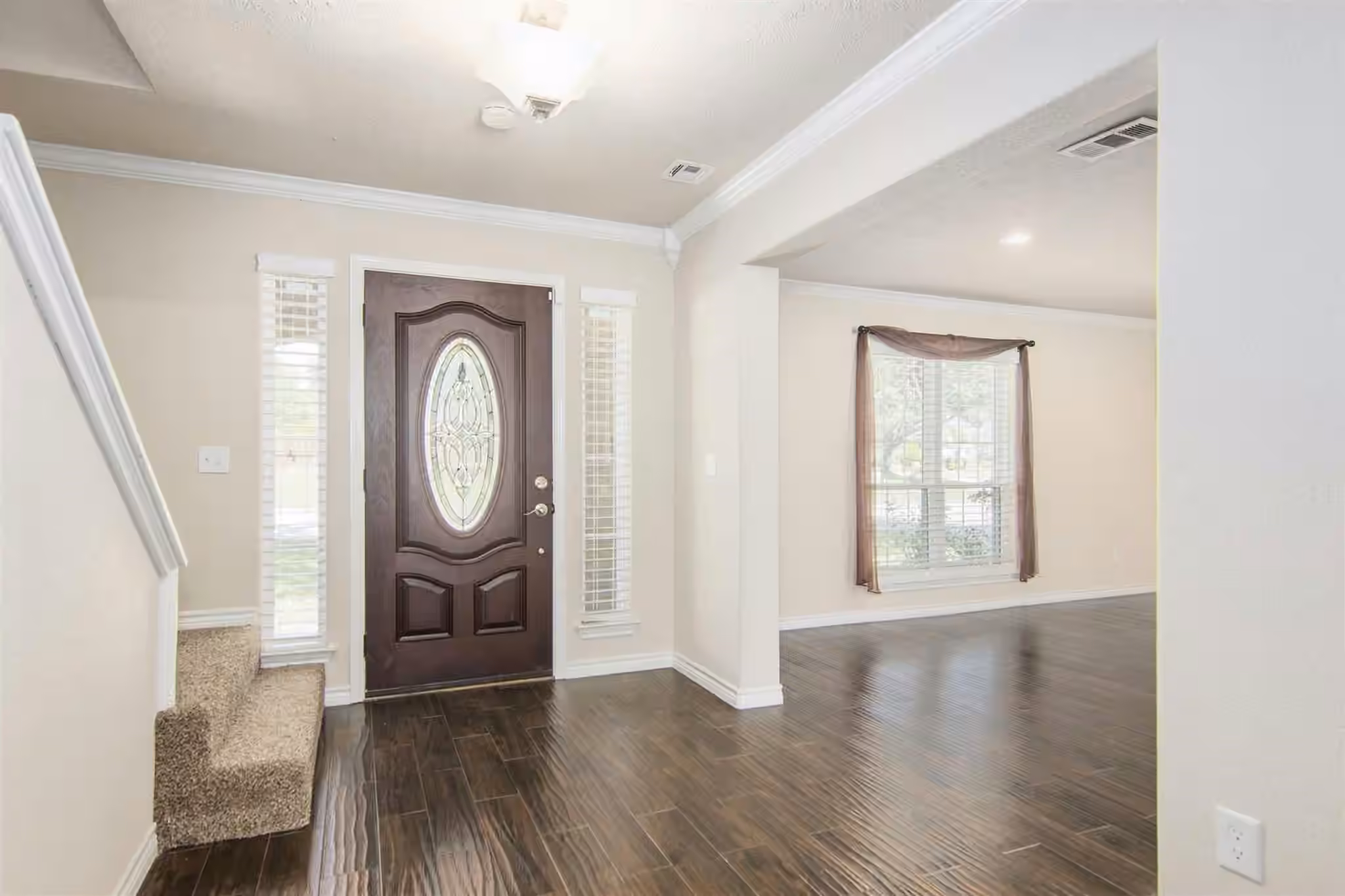 Photo 3 of 20727 Atascocita Shores Drive, Houston, TX
