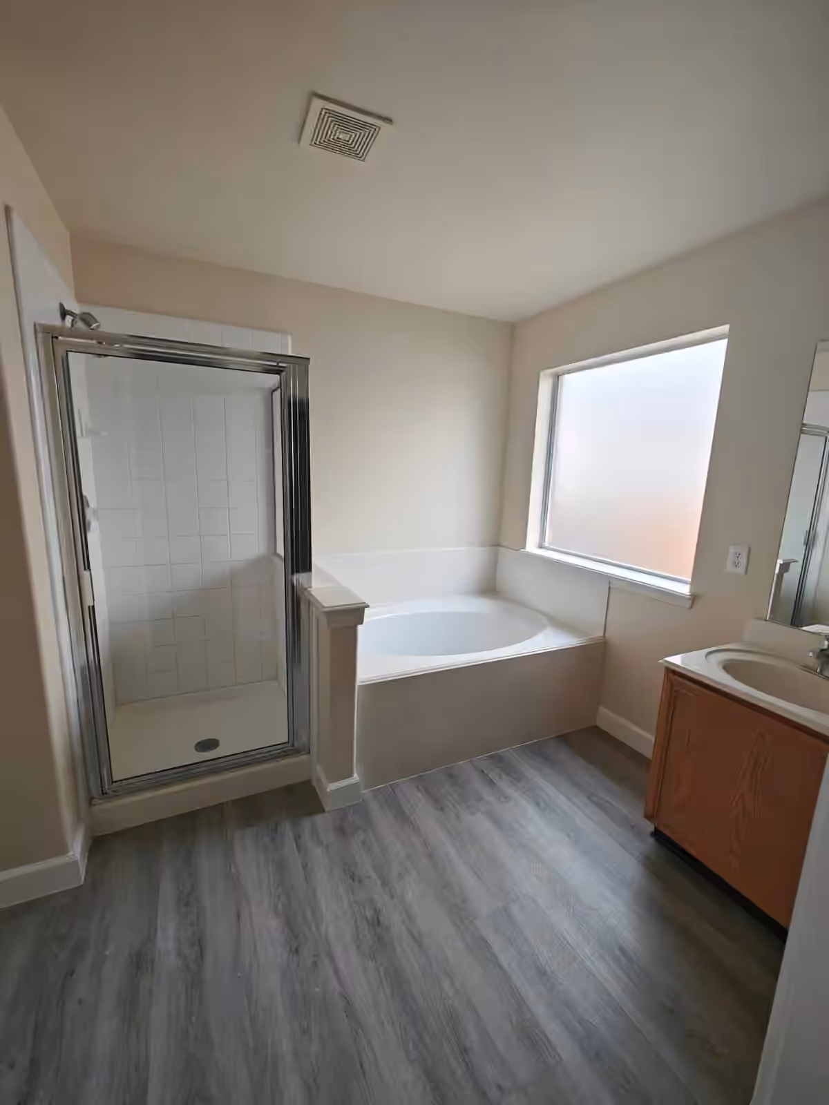Photo 6 of 16327 Sitella Court, Sugar Land, TX