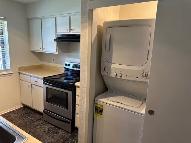 Photo 5 of 5662 Birchmont Drive A, Houston, TX