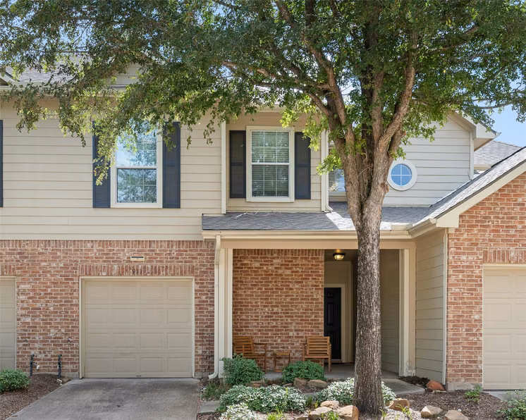 Photo of 911 Fish Creek Drive, Katy, TX