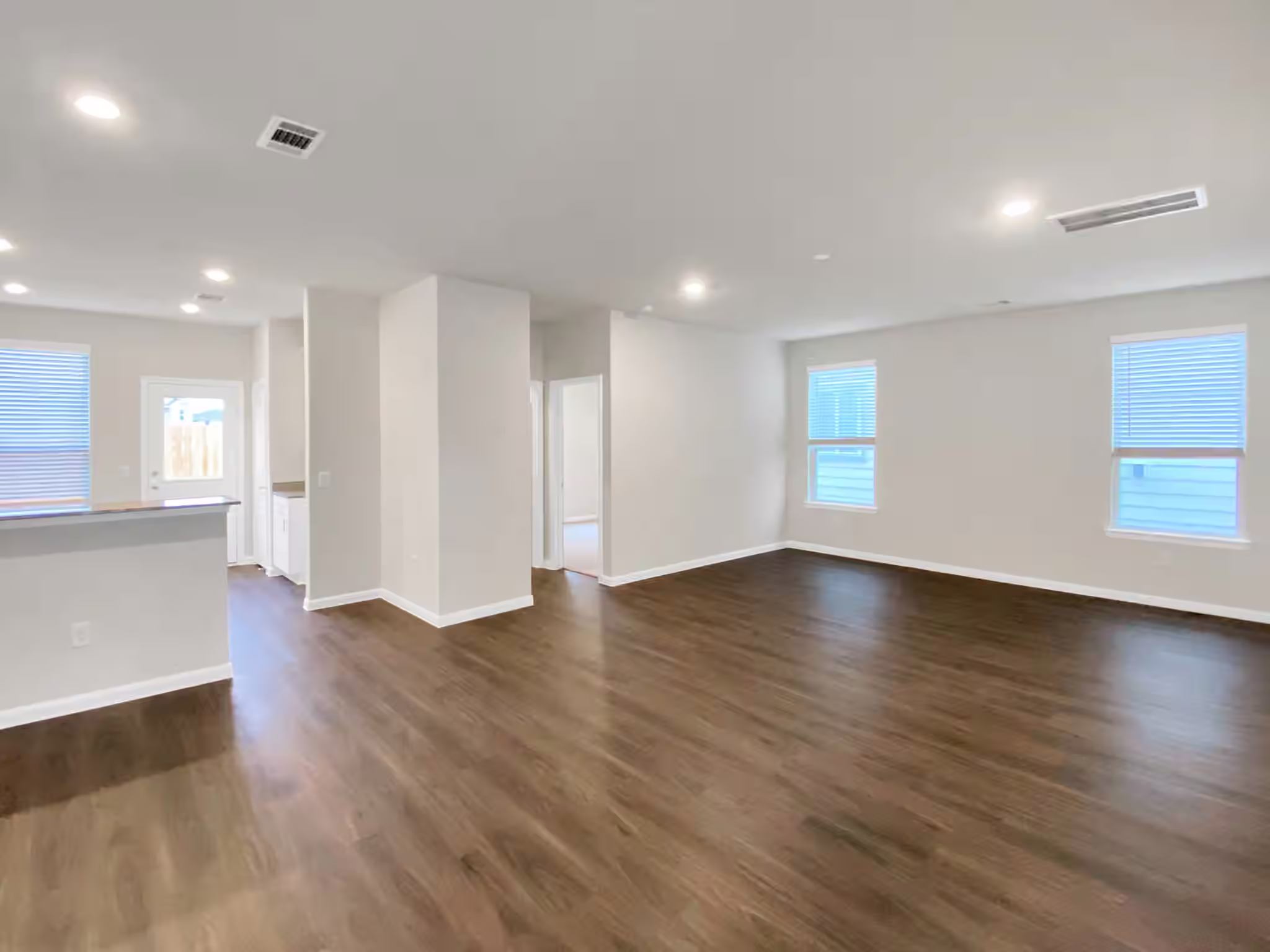 Photo 7 of 11718 Glen Mountain Drive, Tomball, TX
