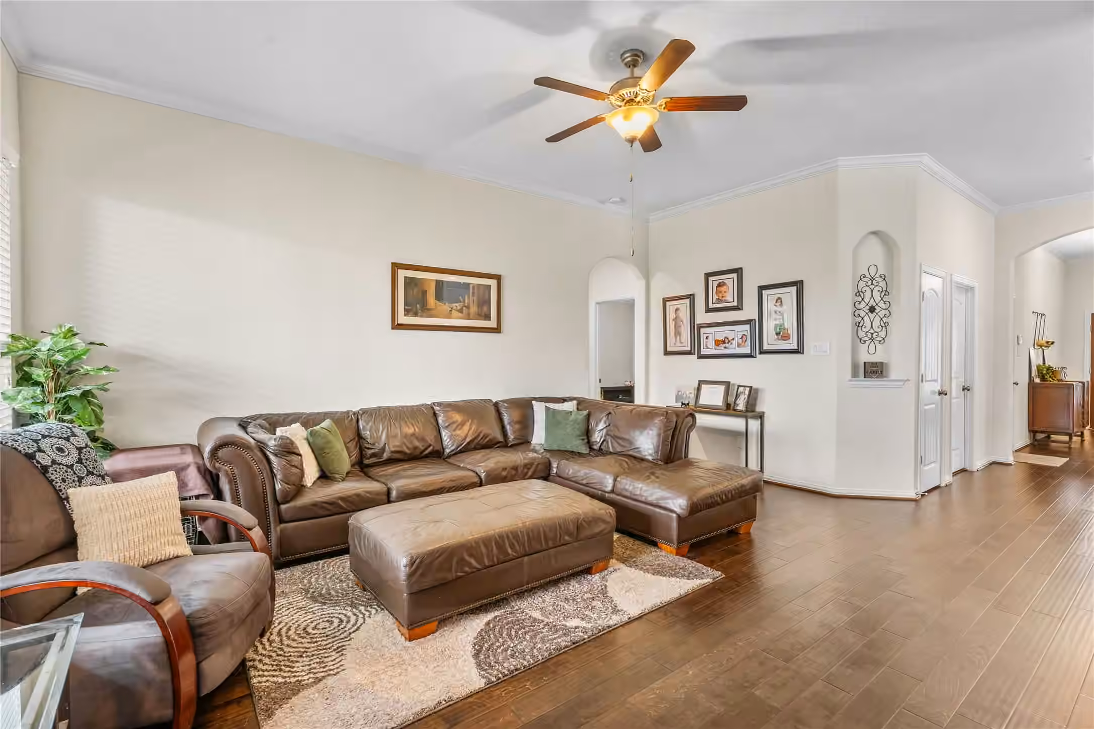 Photo 5 of 31246 Liberty Knoll Lane, Spring, TX