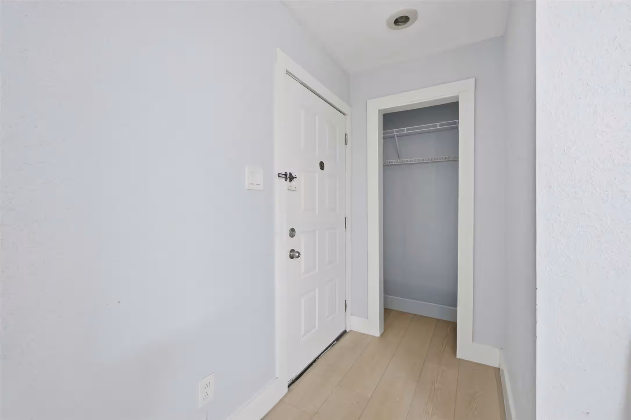 Photo 4 of 9350 Country Creek Drive 41, Houston, TX