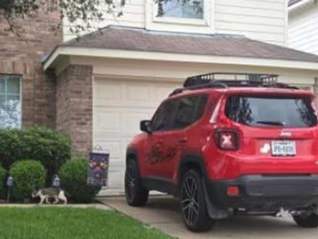 Photo 2 of 16202 Marcelia Drive, Houston, TX