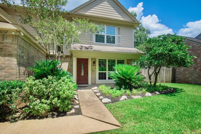 Photo 2 of 3007 Rimrock Drive, Missouri City, TX