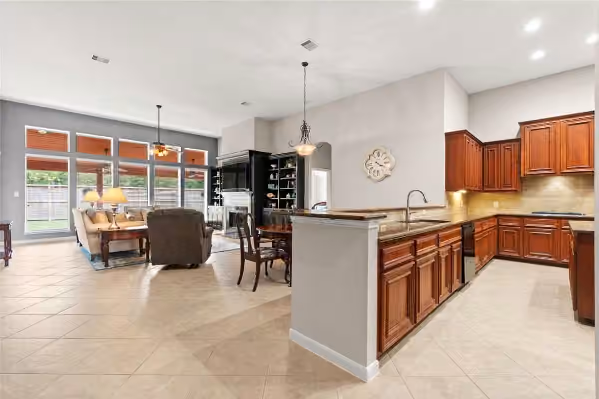Photo 5 of 13610 Hammond Hills Lane, Houston, TX