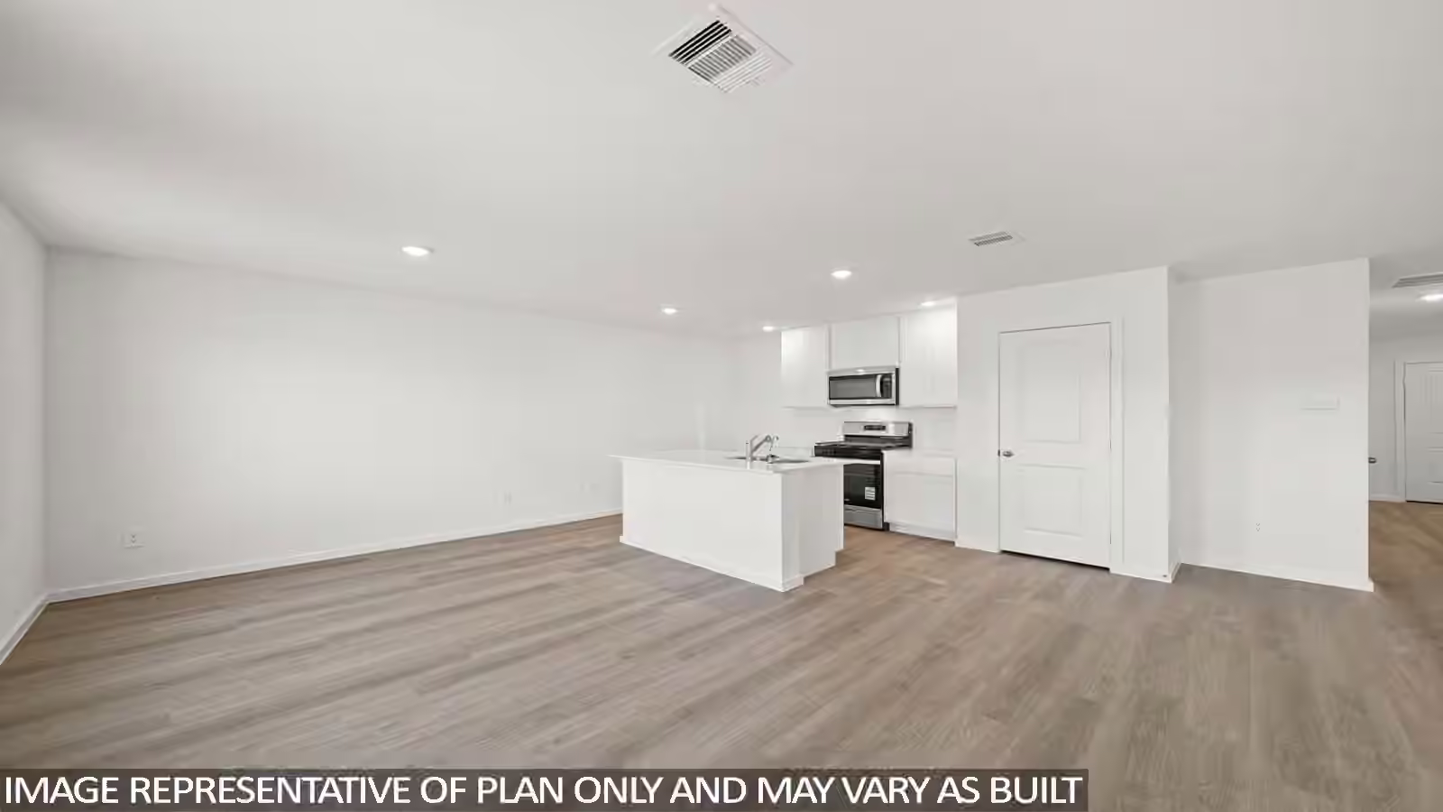 Photo 3 of 12312 Lexington Heights, Willis, TX