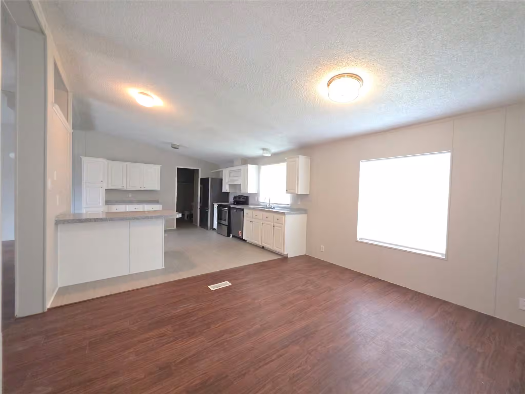 Photo 5 of 13024 Falling Oak Drive, Willis, TX