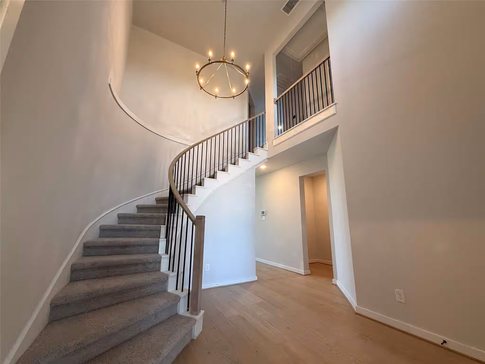 Photo 2 of 10927 Endeavor Drive, Richmond, TX