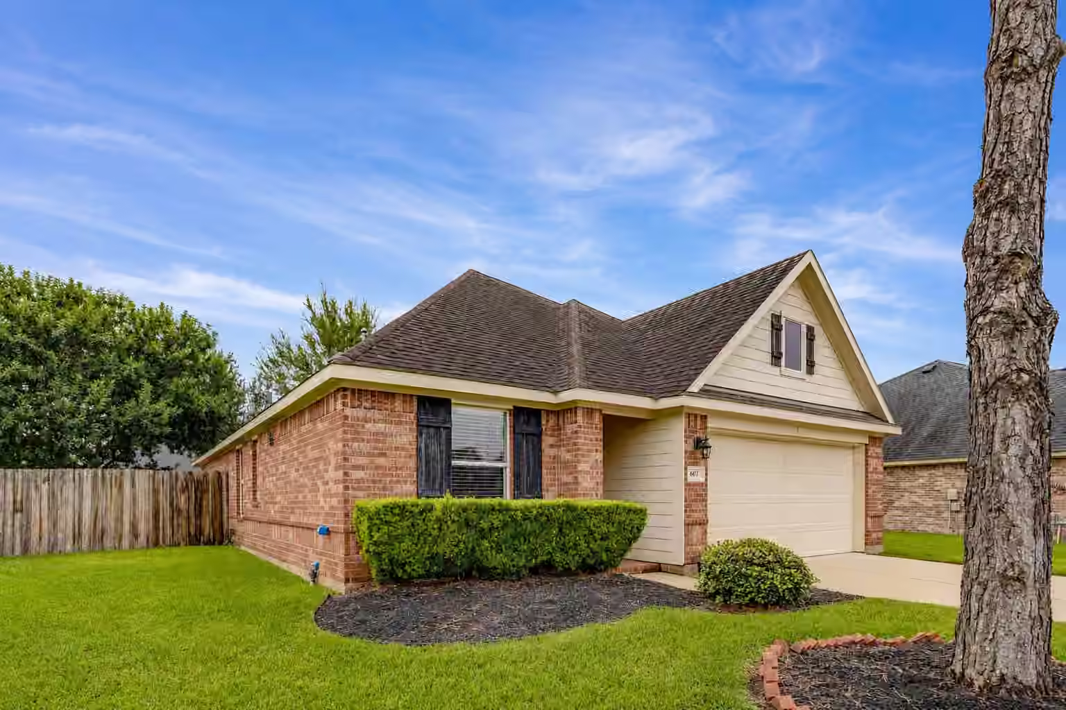 Photo of 607 Bain Bridge Hill Court, Rosenberg, TX 77469