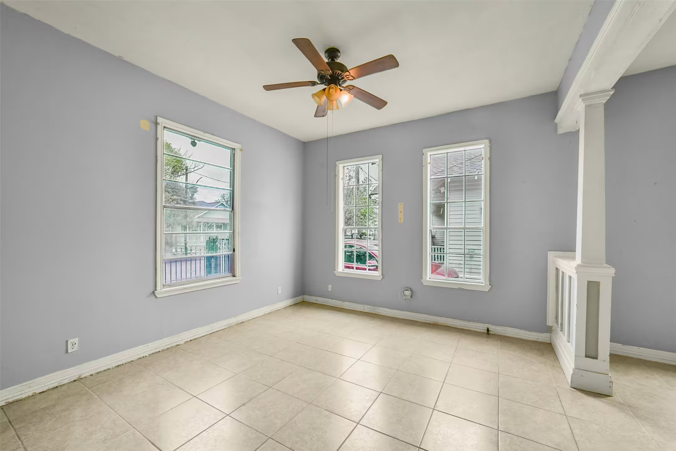 Photo 5 of 1916 Chapman Street, Houston, TX