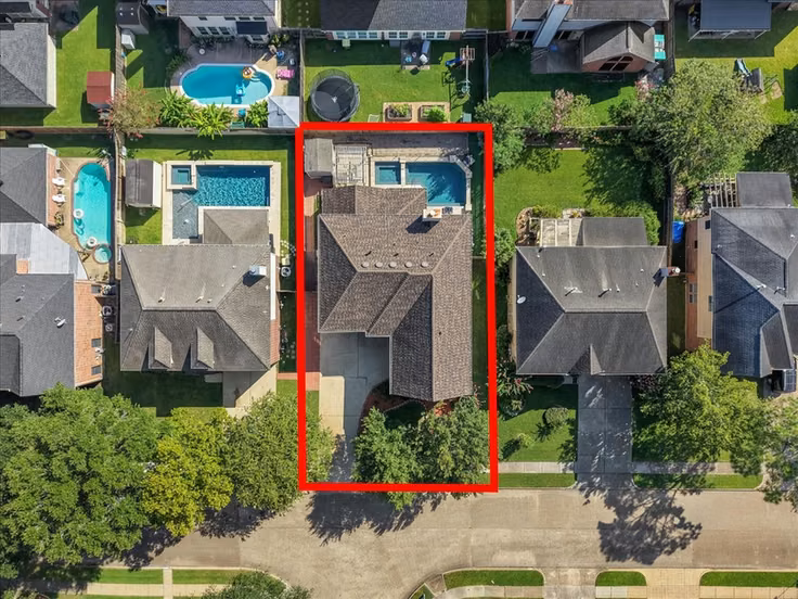 Photo 5 of 1006 Chesterwood Drive, Pearland, TX