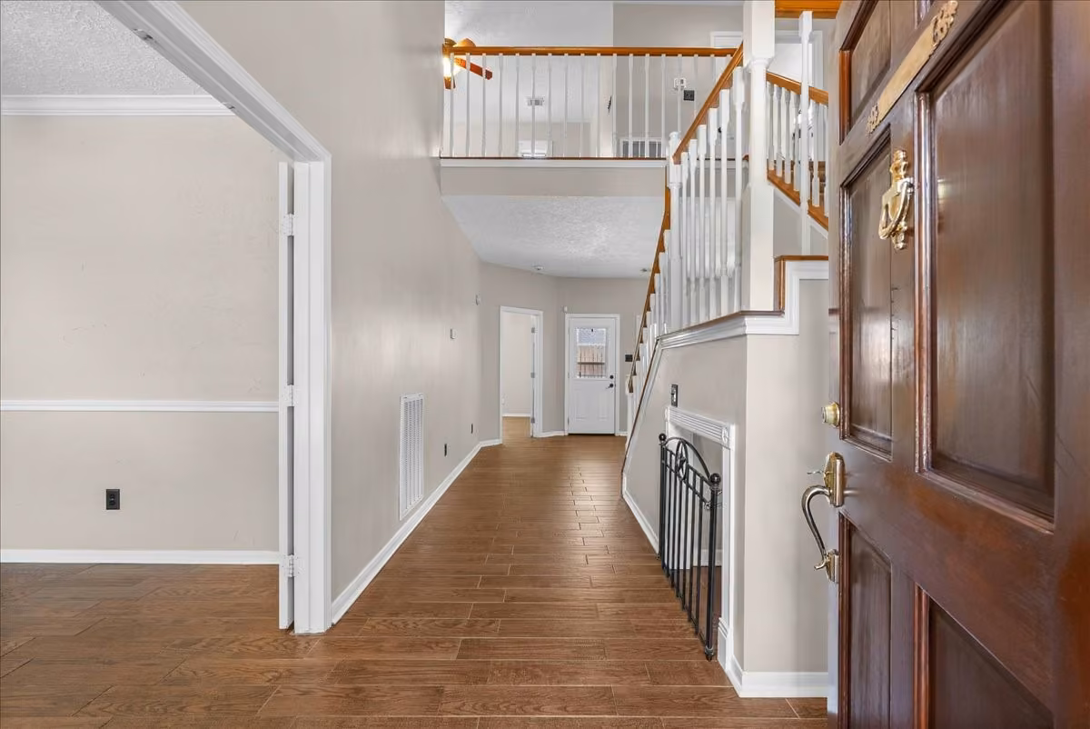 Photo 6 of 1006 Chesterwood Drive, Pearland, TX