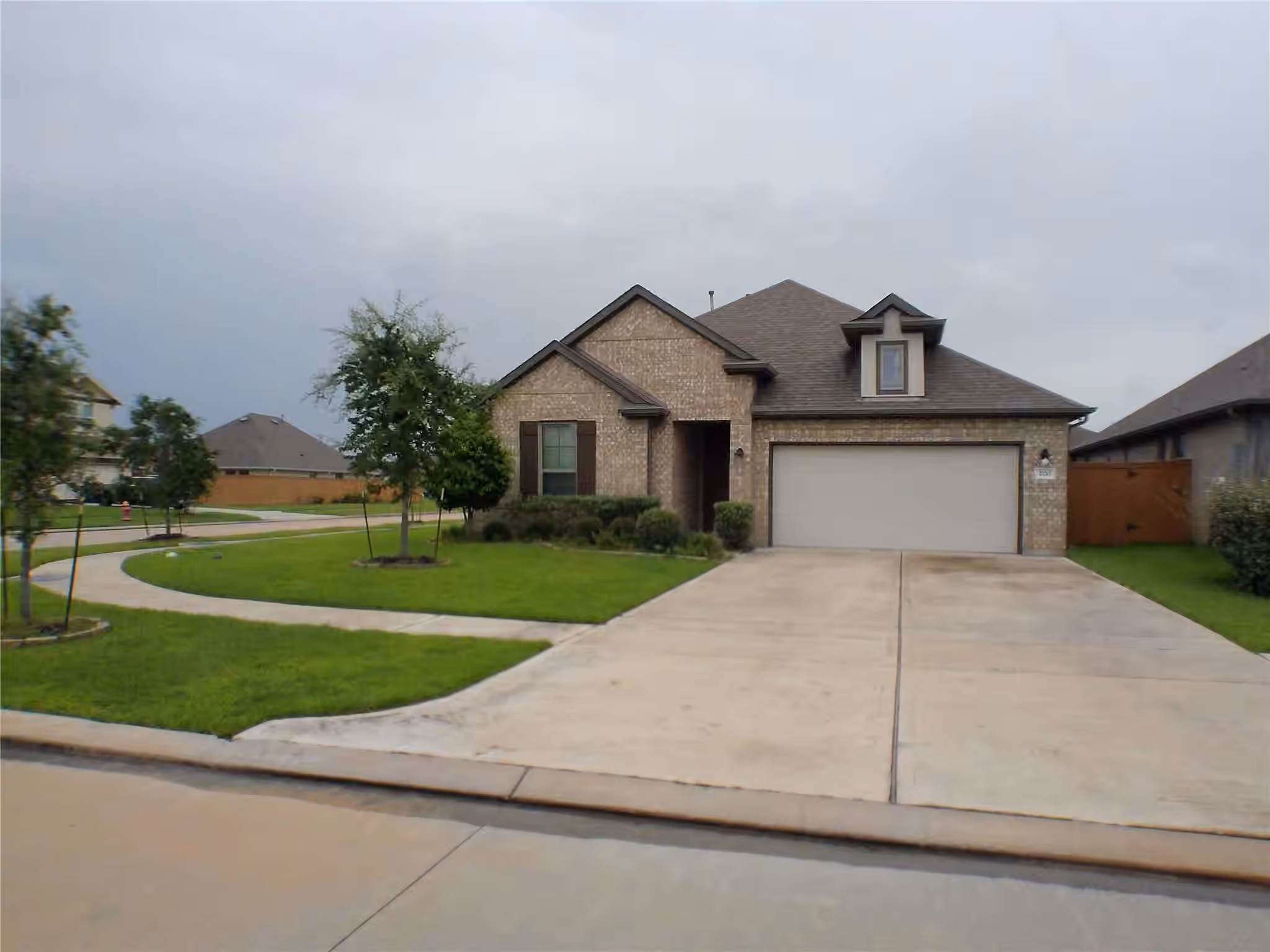 Photo 3 of 2710 Ocean Key Drive, La Marque, TX