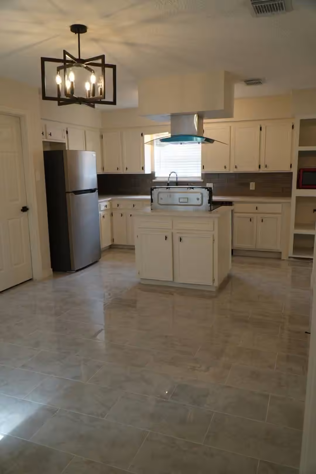 Photo 7 of 22707 Cranberry Trail, Spring, TX
