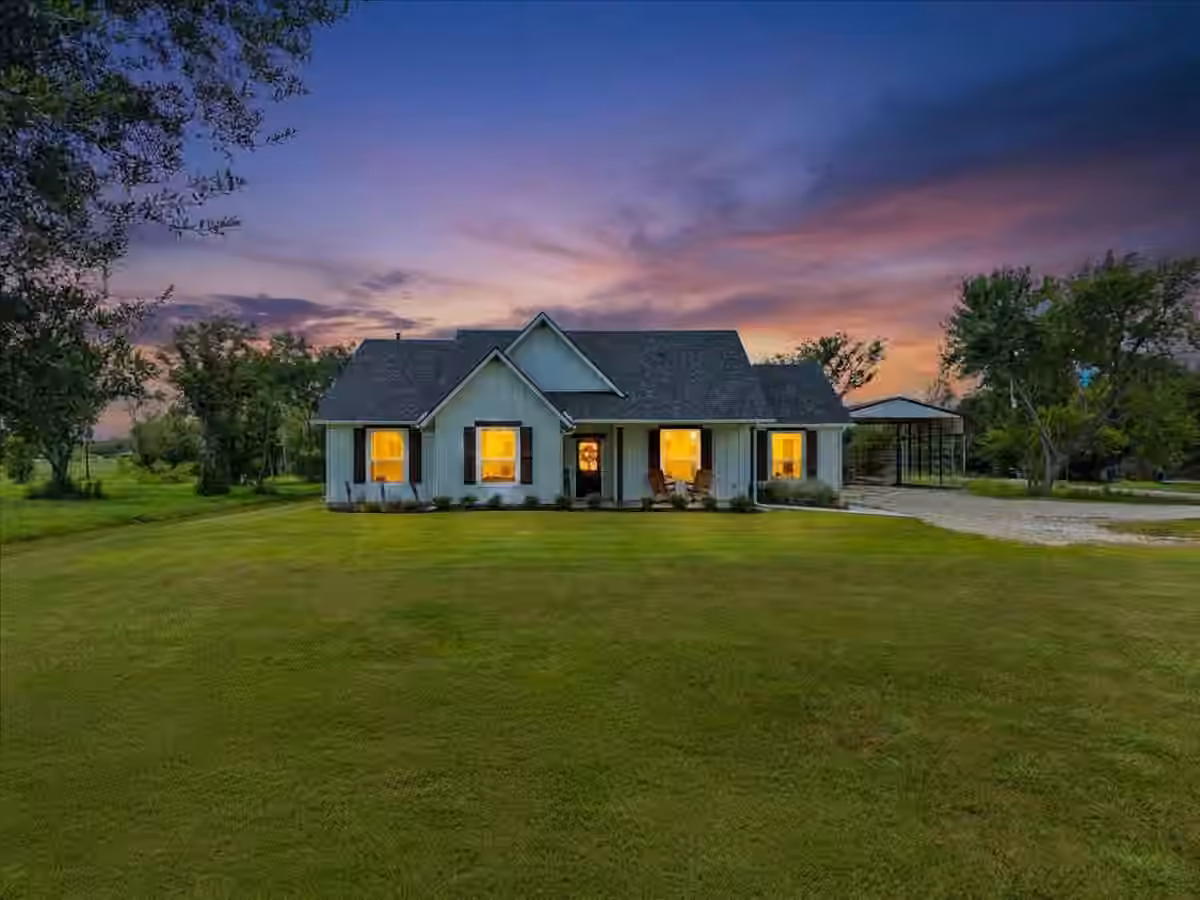Photo of 12806 Vacek Road, Santa Fe, TX 77517