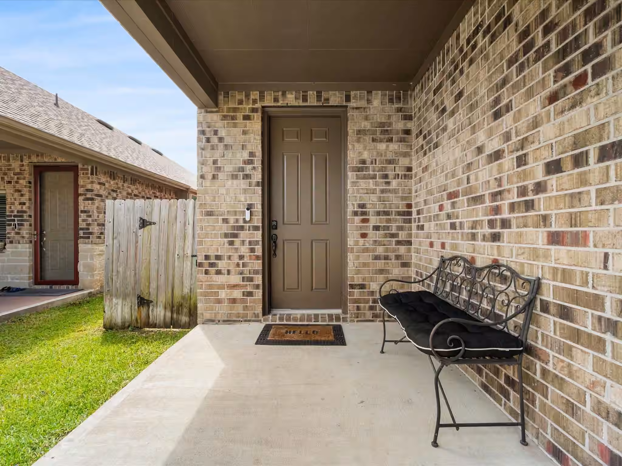 Photo 5 of 7123 Poppyseed Trail, Spring, TX