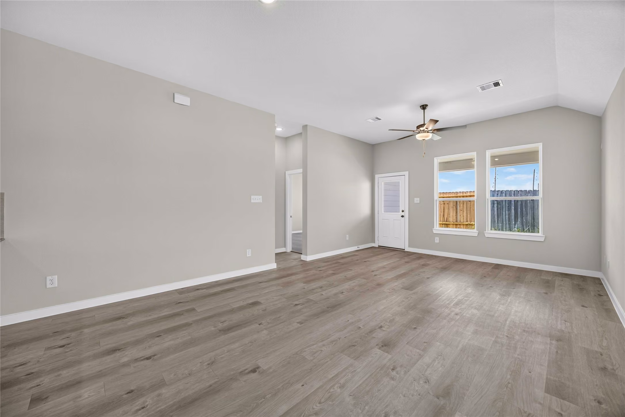 Photo 5 of 3066 Arrowwood Drive, Brookshire, TX