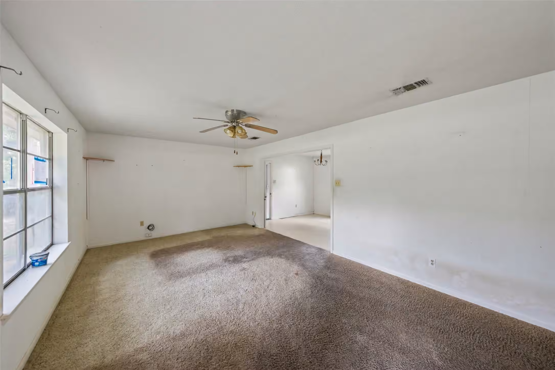 Photo 6 of 21 Wood Lodge Drive, Huntsville, TX