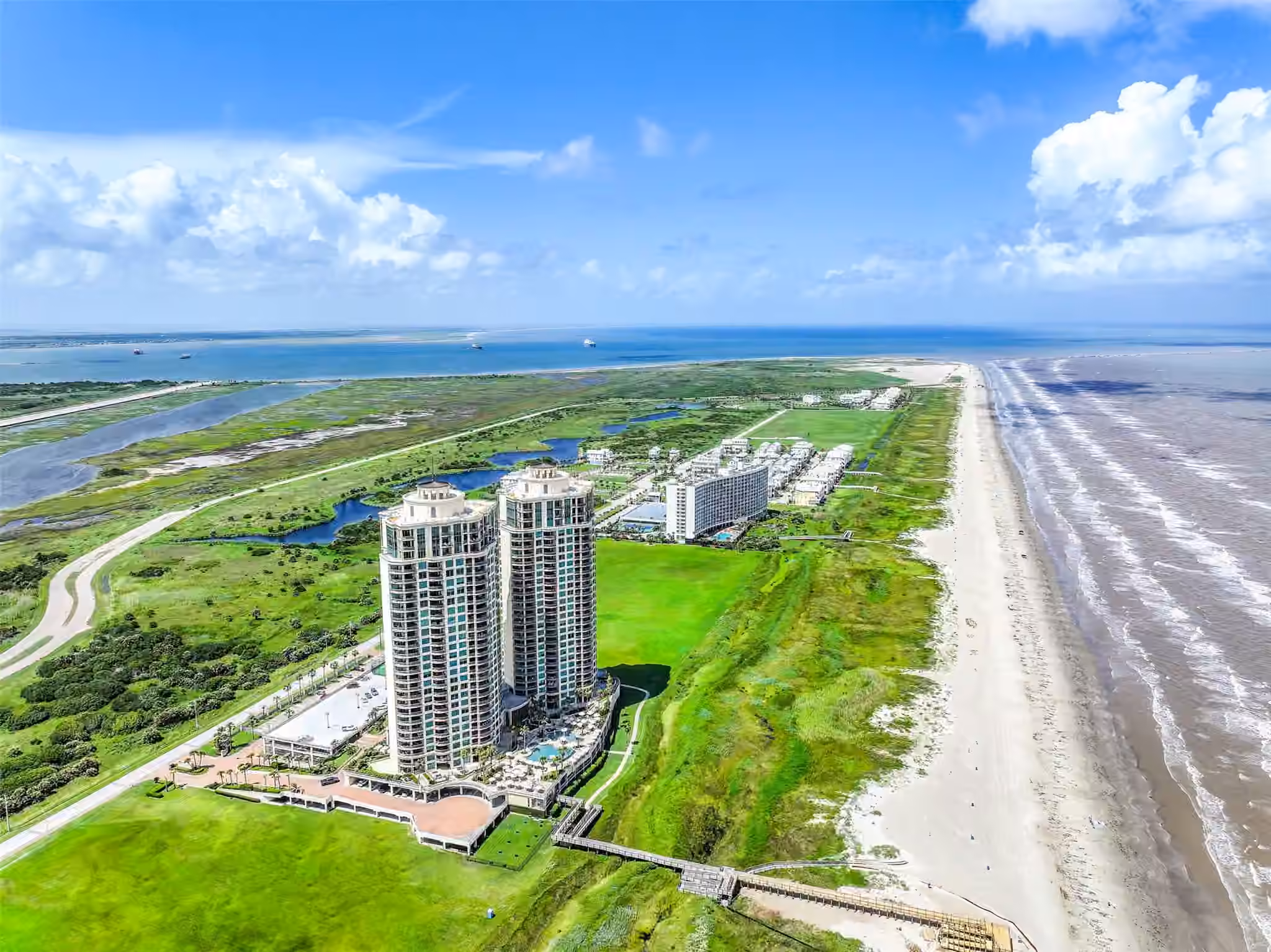 Photo 2 of 801 E Beach Drive BC2808, Galveston, TX